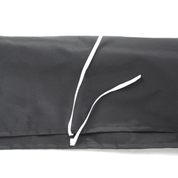 schutzhuelle-fuer-vollkasetten-halbkasetten-und-gelenkarmmarkise.jpg Halbkasetten- und Gelenkarmmarkise