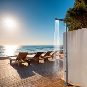 Designer Gartendusche aus V4A / 316 Edelstahl Modell "WAIKIKI"